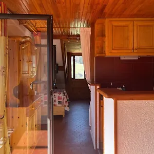 L'ecureuil St Leger Les Melezes Appartement