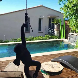 De Charme Avec Piscine Et Jacuzzi Appartement