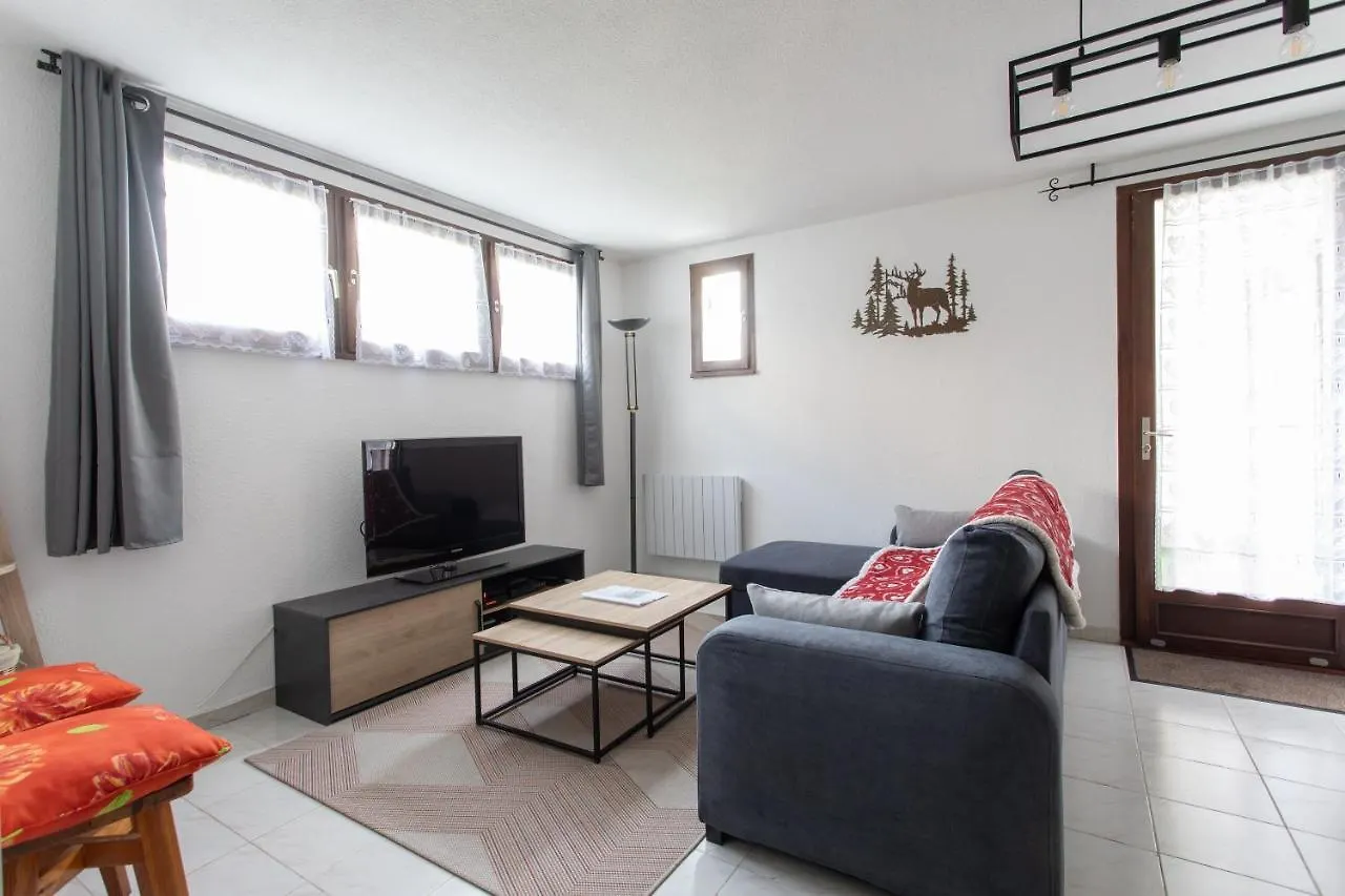 Apartment Les Arolles - Appartement Vue Sur La Montagne Saint-Leger-les-Melezes France