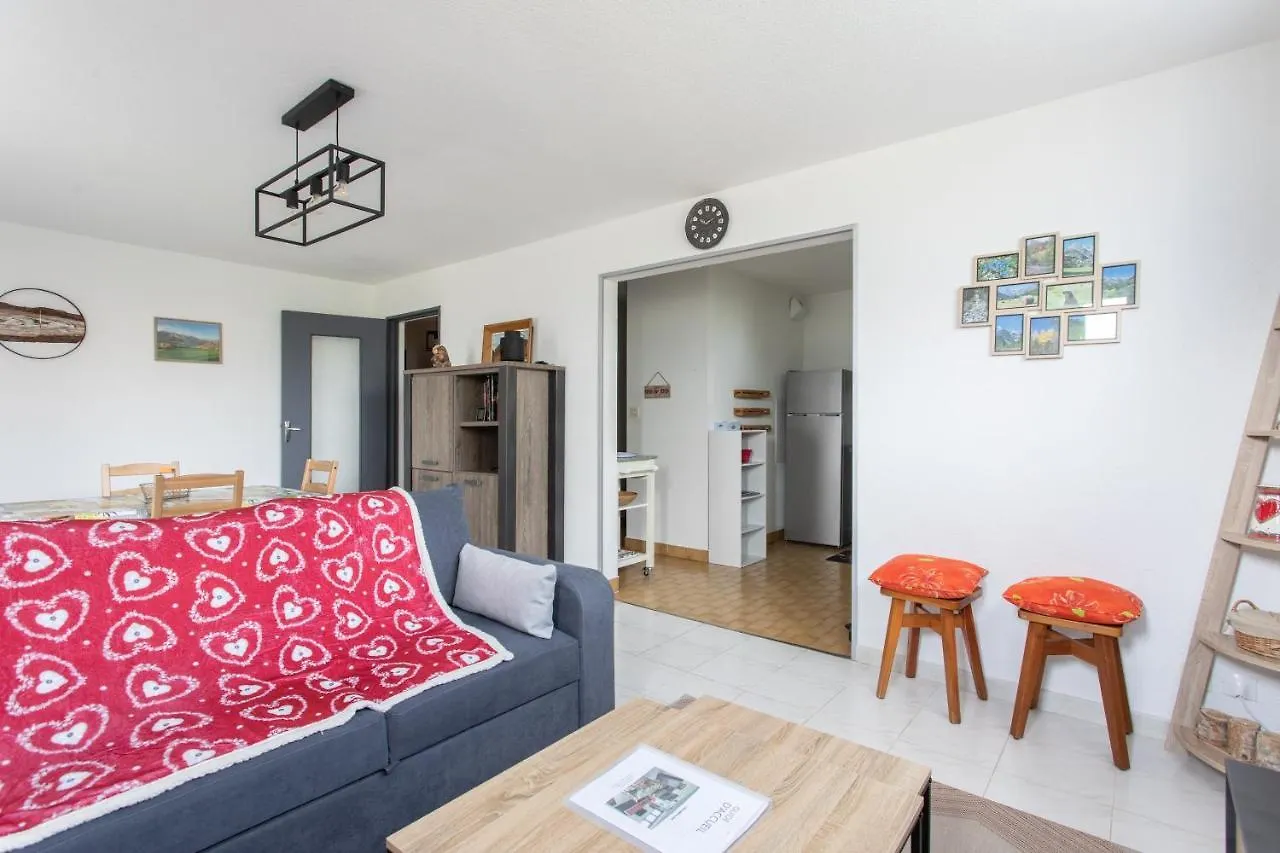 Apartment Les Arolles - Appartement Vue Sur La Montagne Saint-Leger-les-Melezes